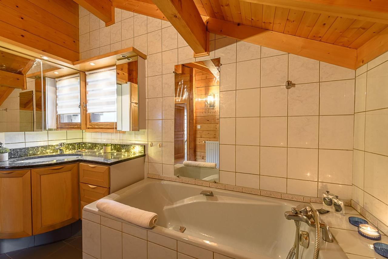 St Jorioz- Cosy Chalet Vue Lac Et Montagnes - Lla Selections By Location Lac Annecy Saint-Jorioz Exteriör bild